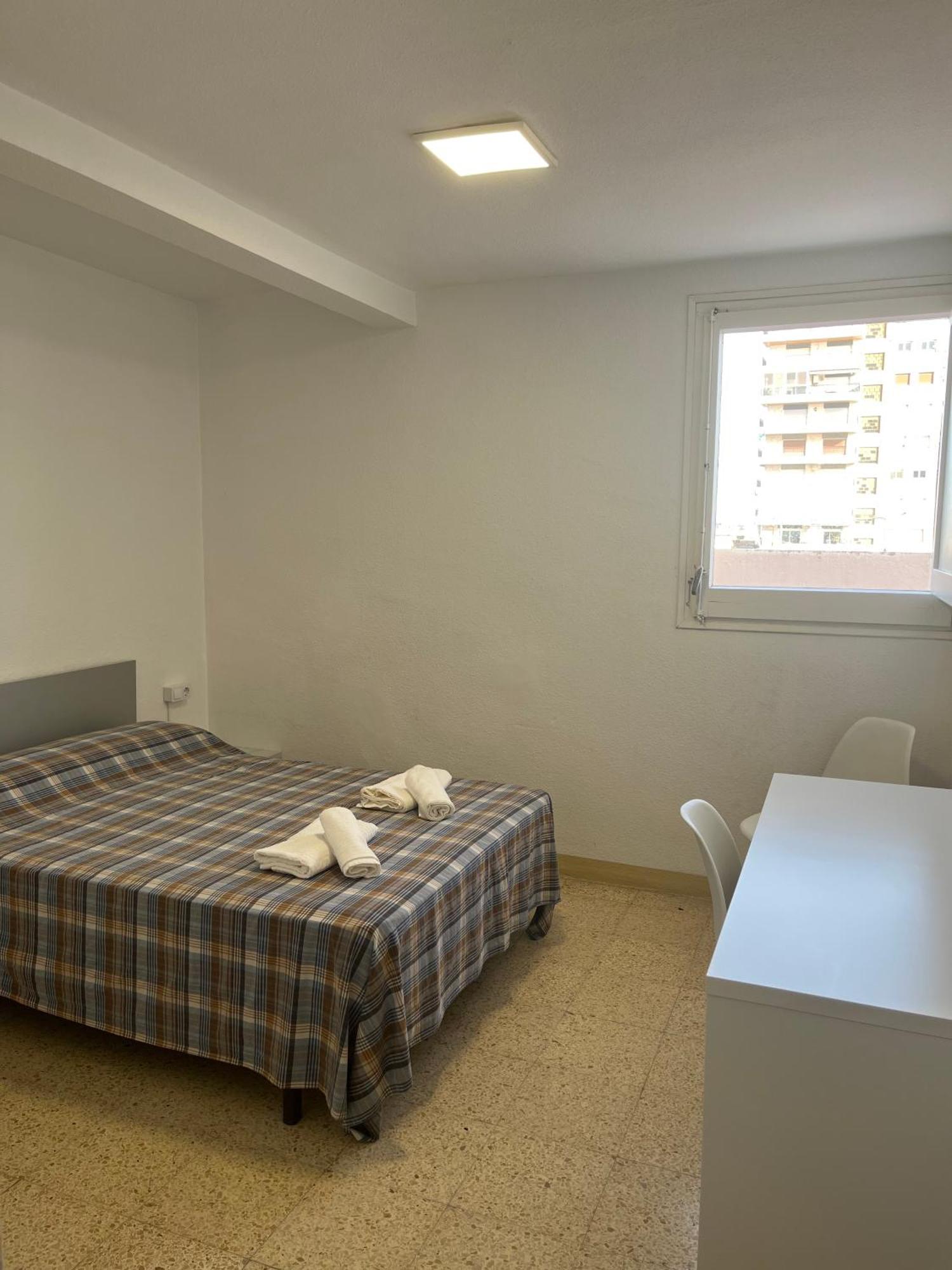 Beachfront 3-bedroom Calafell